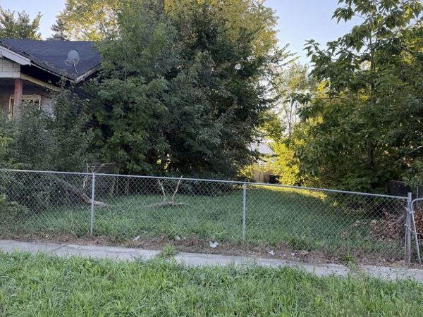 10504 S Perry Avenue , Chicago, IL 60628