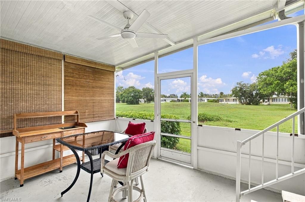 105 Calais Ct, Naples, FL 34112 Photo