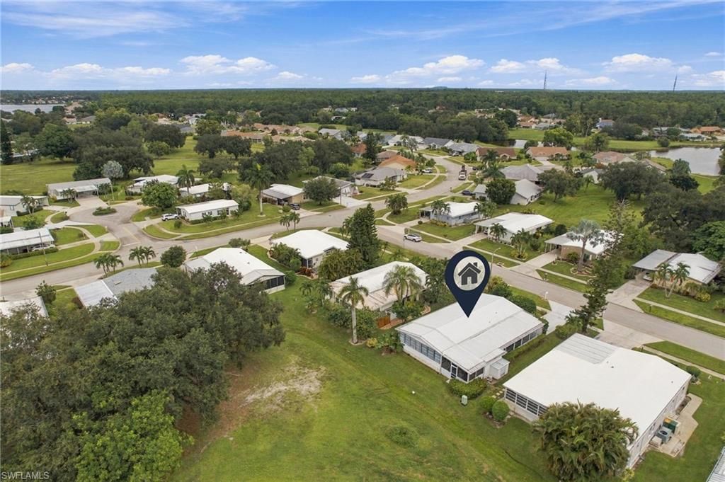 105 Calais Ct, Naples, FL 34112 Photo