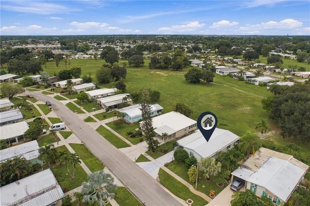 105 Calais Ct, Naples, FL 34112 Photo