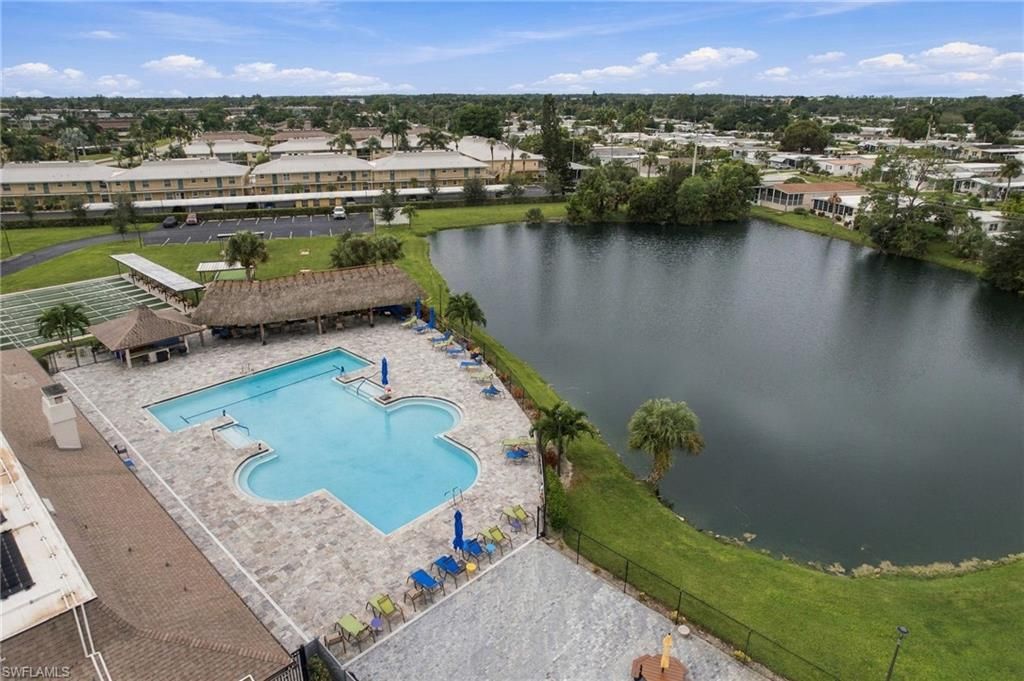 105 Calais Ct, Naples, FL 34112 Photo