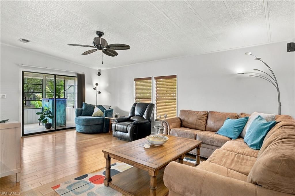 105 Calais Ct, Naples, FL 34112 Photo