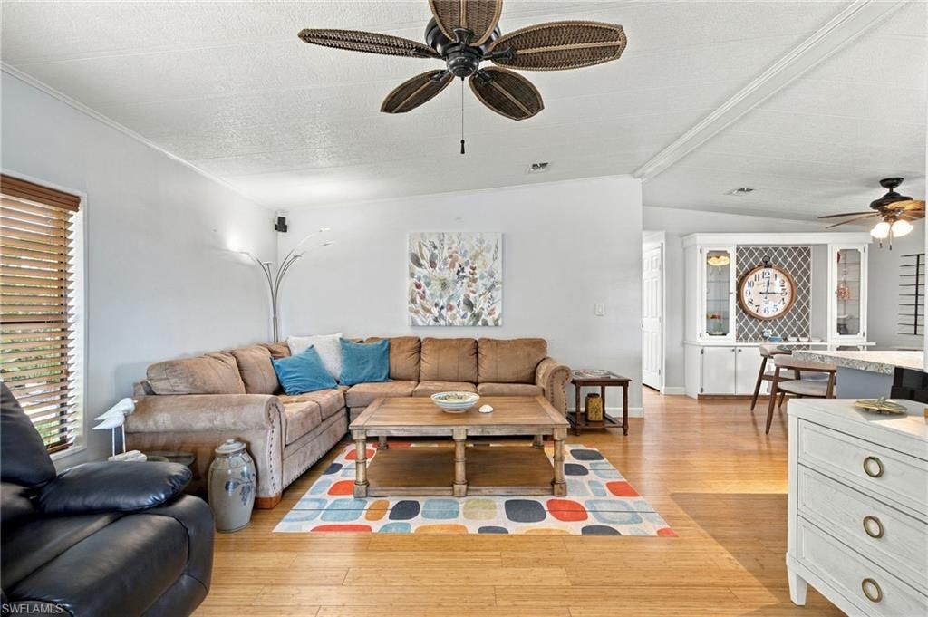 105 Calais Ct, Naples, FL 34112 Photo