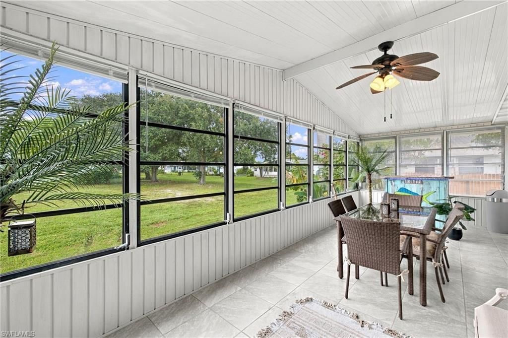 105 Calais Ct, Naples, FL 34112 Photo
