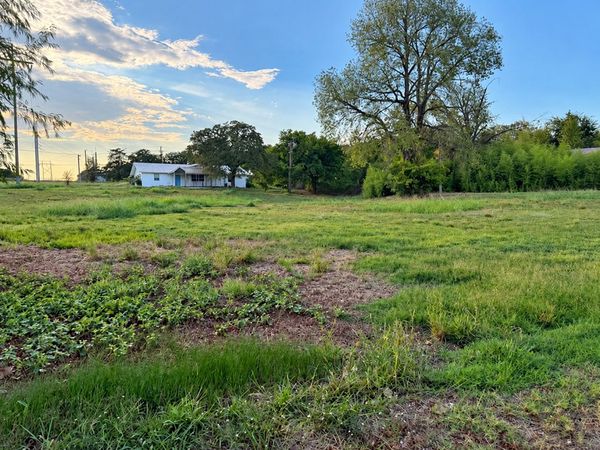 115 Melody , Lone Grove, OK 73443