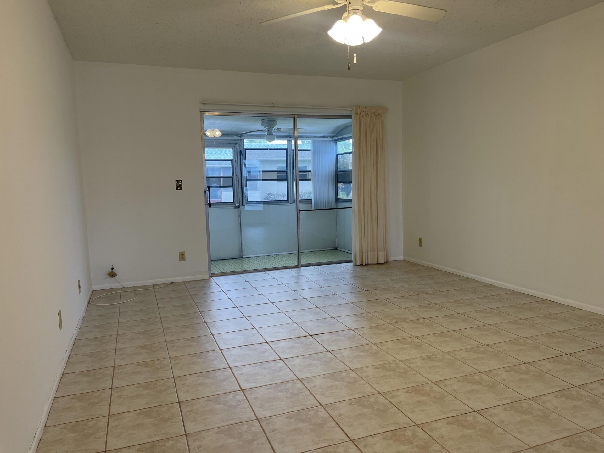 2731 Emory Drive W, West Palm Beach, FL 33415 Photo