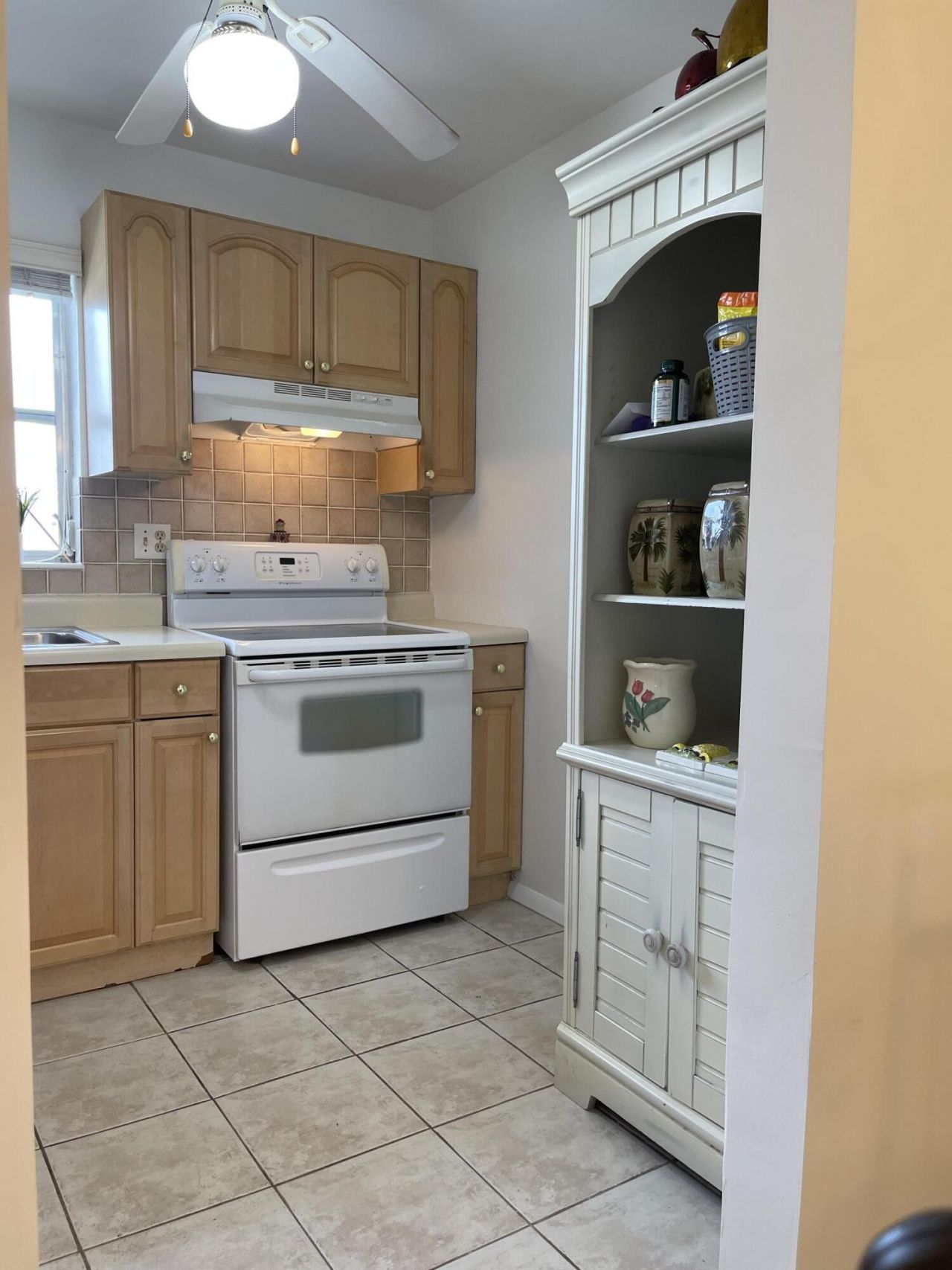 2731 Emory Drive W, West Palm Beach, FL 33415 Photo
