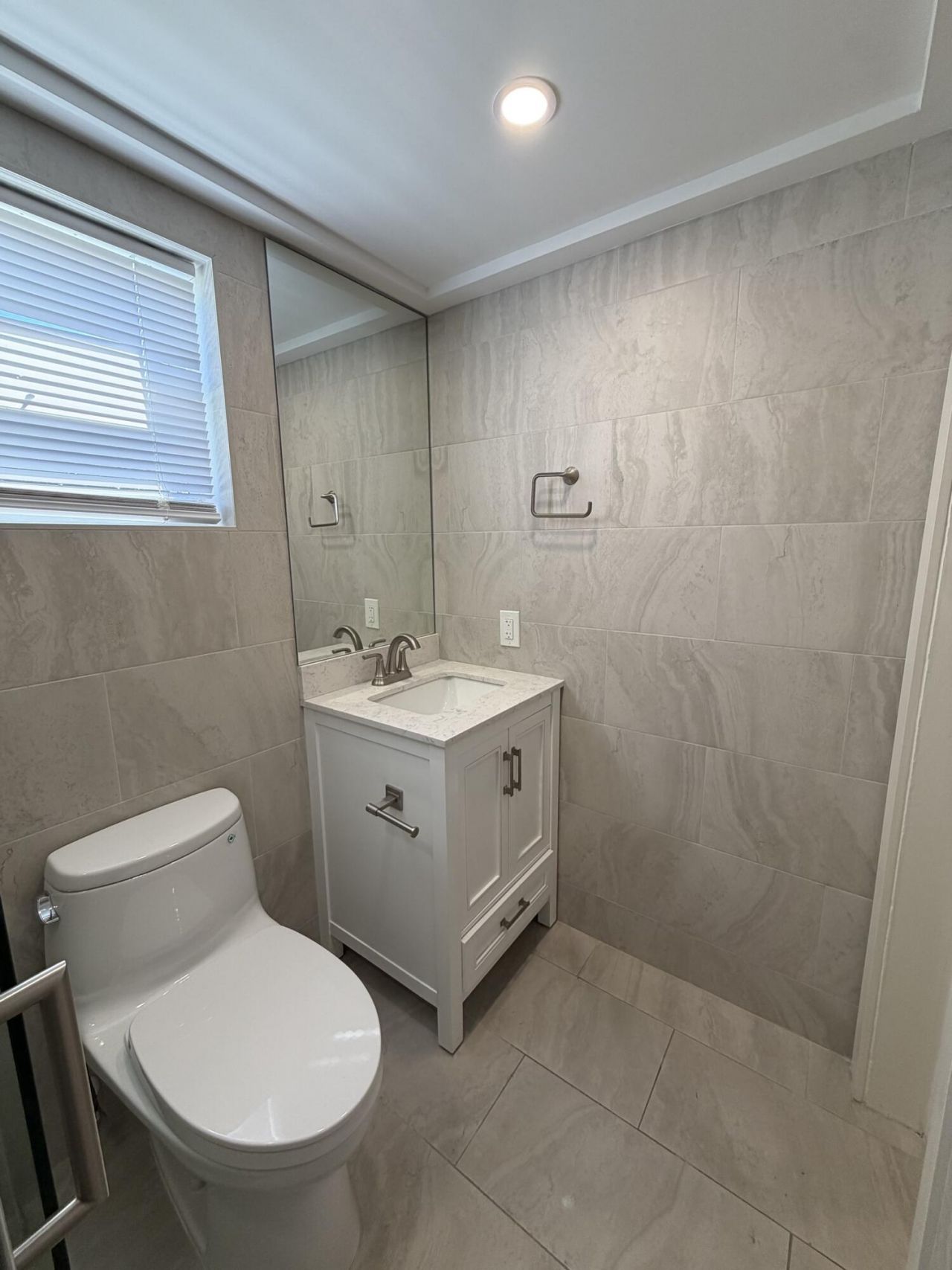 120 Lehane Terrace, Unit 105, North Palm Beach, FL 33408 Photo