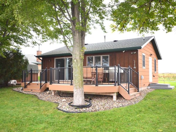 17075 Dickenson Lane, Waterville, MN 56096
