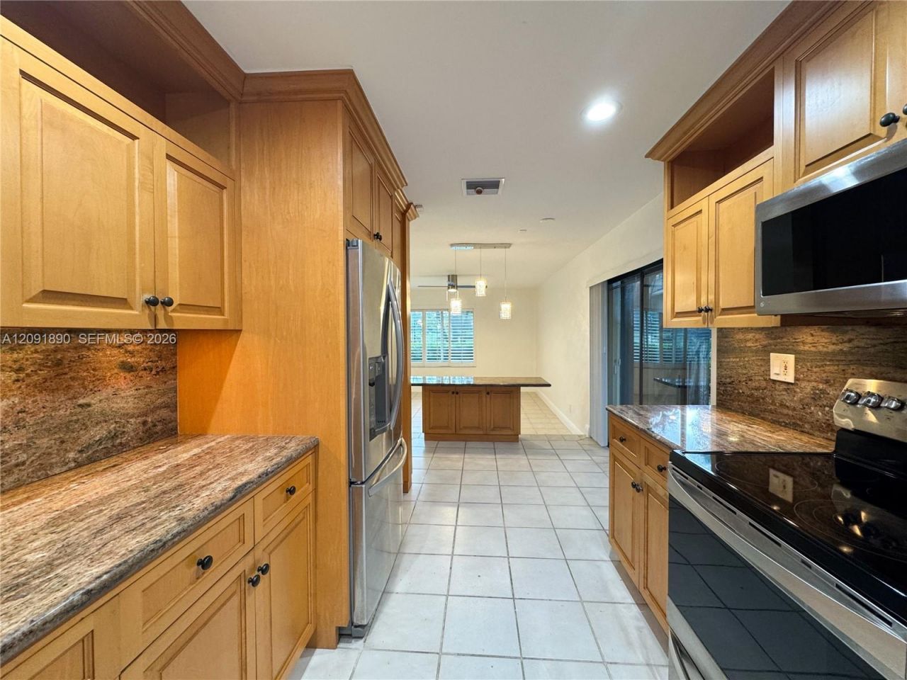 76 Ivy Rd , Hollywood, FL 33021 Photo