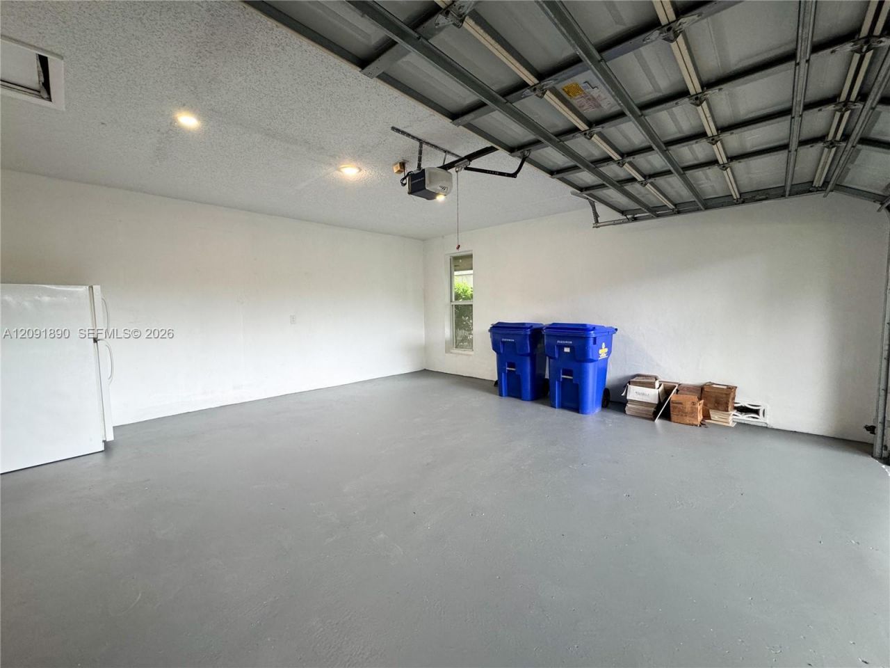 76 Ivy Rd , Hollywood, FL 33021 Photo