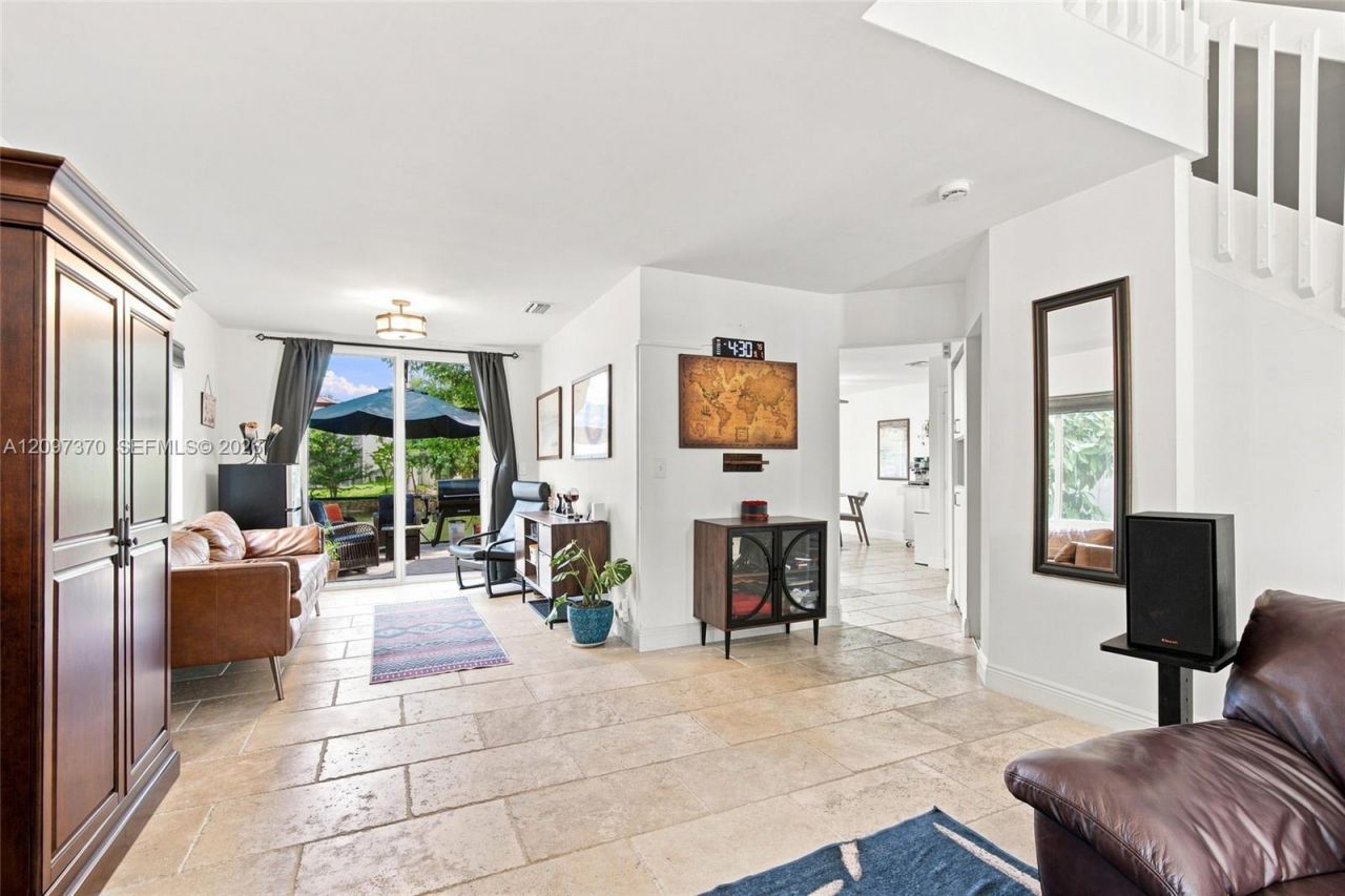 10830 NW 12th Pl , Plantation, FL 33322 Photo