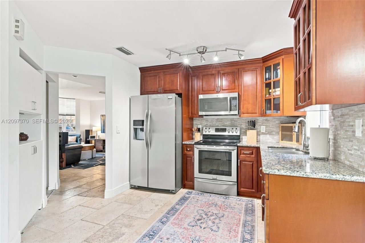 10830 NW 12th Pl , Plantation, FL 33322 Photo