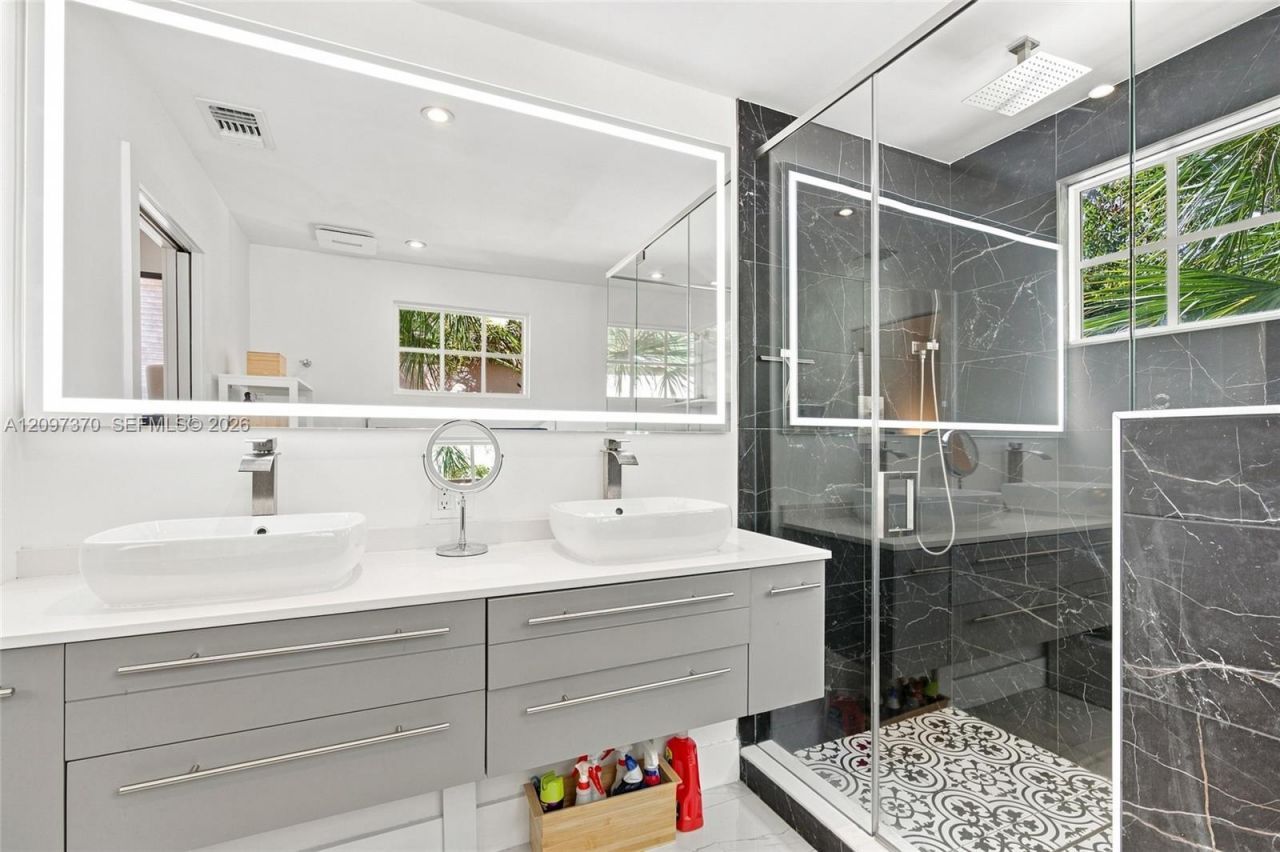 10830 NW 12th Pl , Plantation, FL 33322 Photo