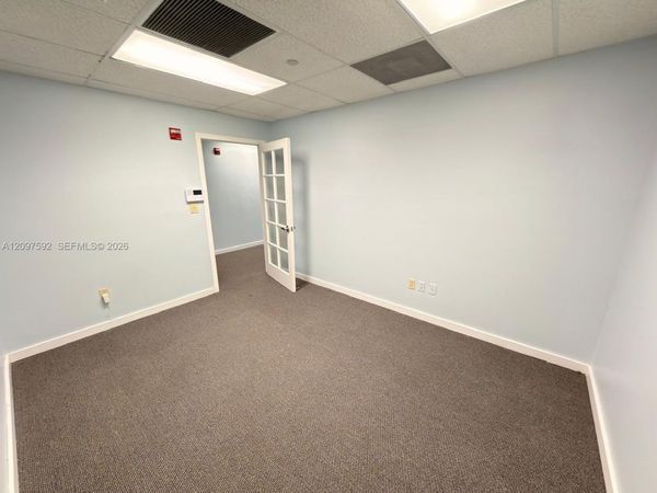 1400 NW 107 Avenue, Unit 209, Sweetwater, FL 33172