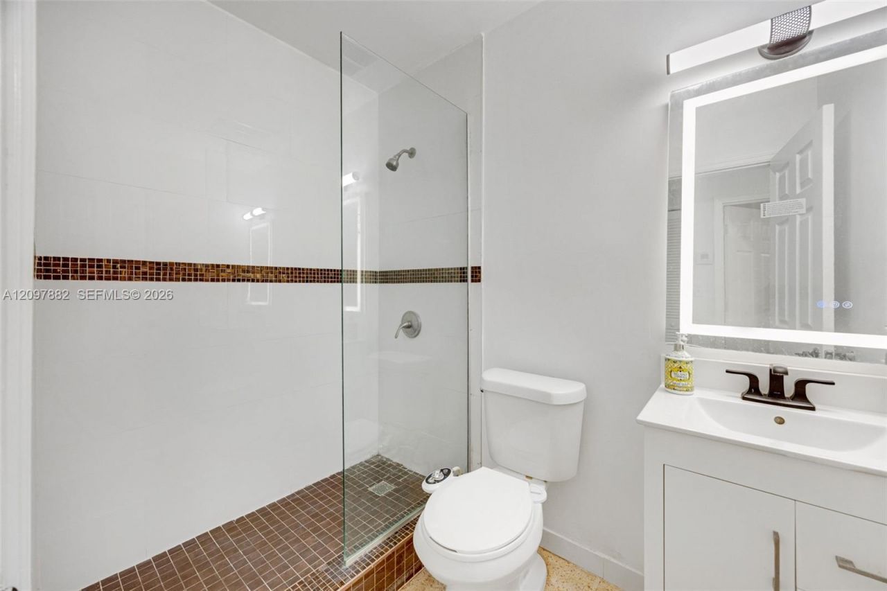 7830 SW 99th St , Miami, FL 33156 Photo