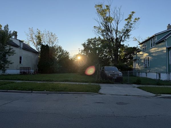 11558 S Perry Avenue , Chicago, IL 60628
