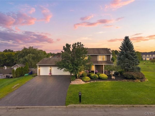 132 Willow Meadow, Oneida, NY 13421