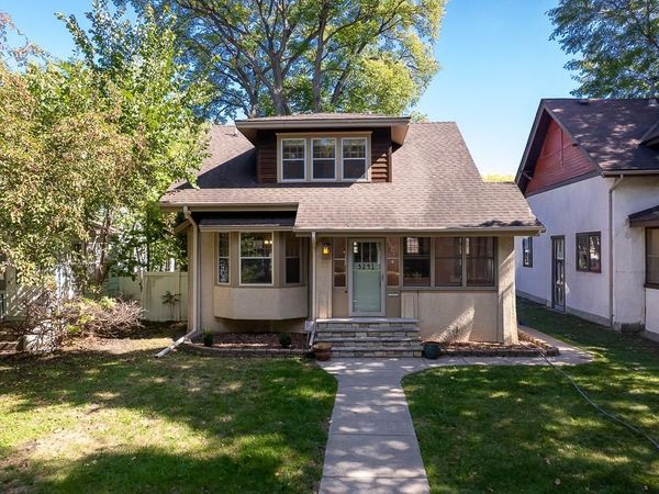 3241 30th Avenue S, Minneapolis, MN 55406