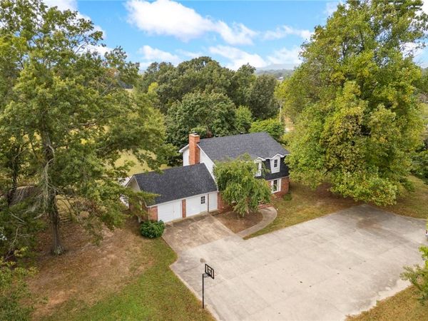 200 Loftin , Harrison, AR 72601
