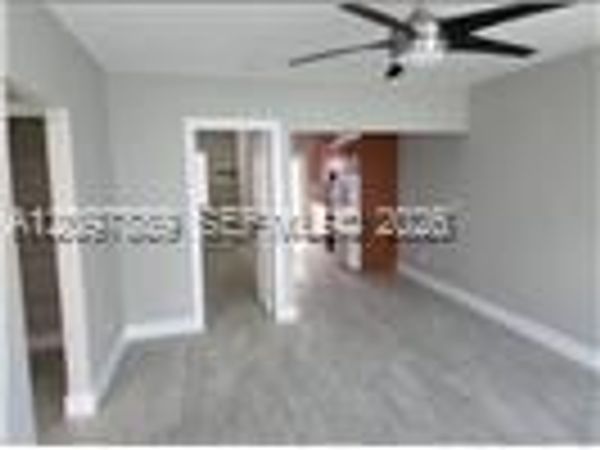 8035 Byron Ave , Unit 2, Miami Beach, FL 33141