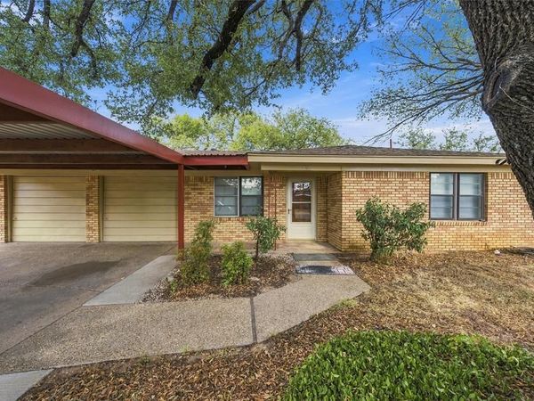 207 Cresthill Drive , Waco, TX 76705