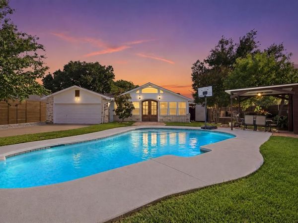 5037 Blue Glen Drive, The Colony, TX 75056