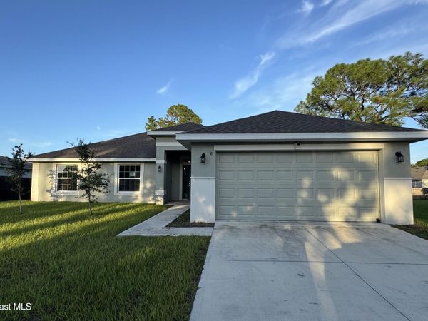 883 Charcoal Avenue SE , Palm Bay, FL 32909