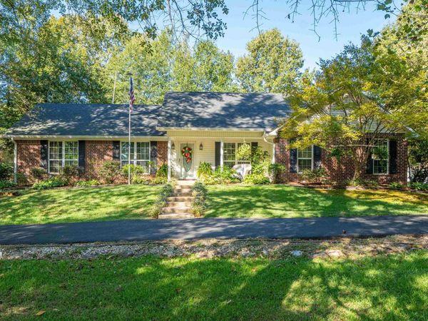 290 Whispering winds Dr, Traskwood, AR 72167