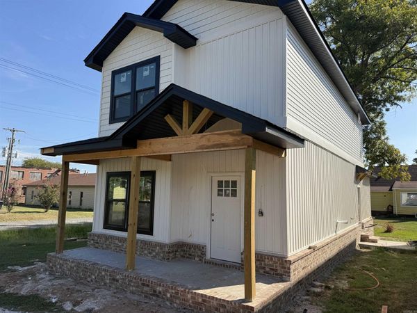 204 S Plum Street , Perryville, AR 72126