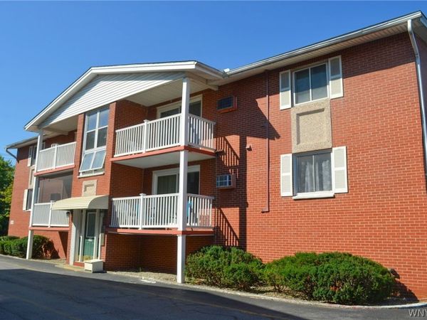 1150 Indian Church Road , Unit 7, Buffalo, NY 14224