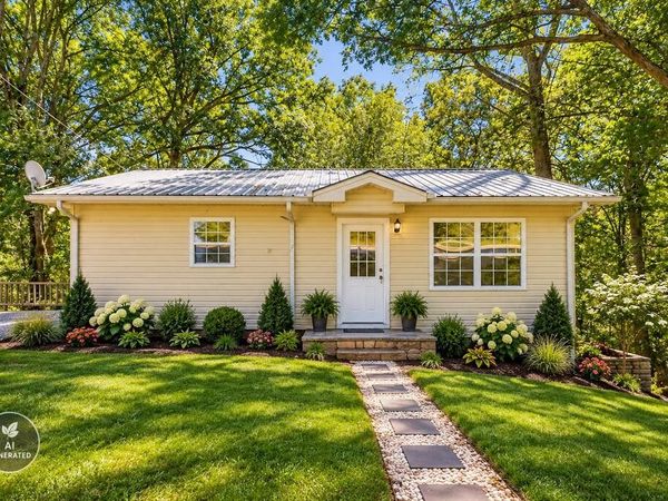 1968 Crossville Hwy , Sparta, TN 38583