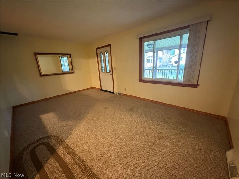 740 Oxford Avenue, Niles, OH 44446 Photo 7