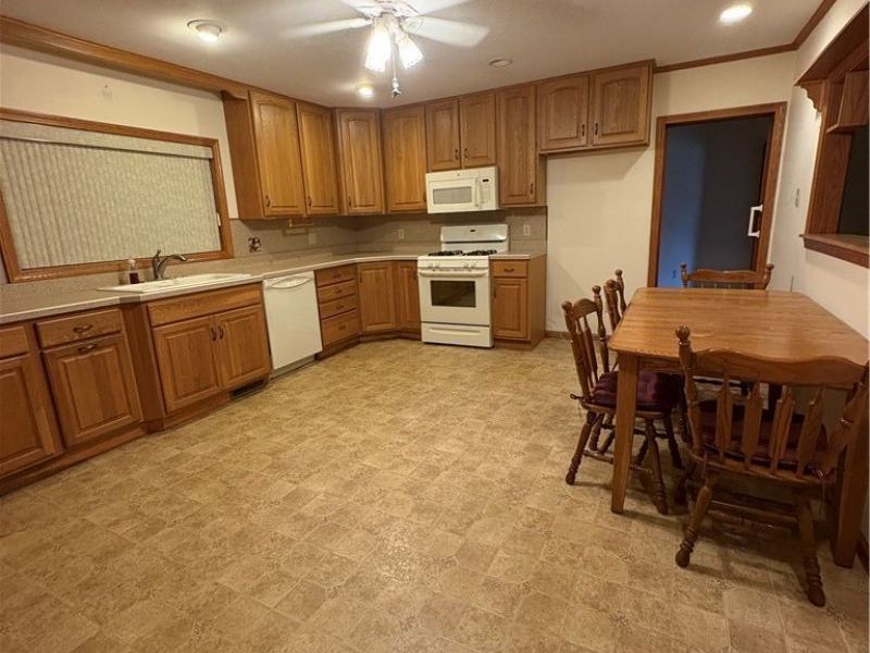 740 Oxford Avenue, Niles, OH 44446 Photo 8
