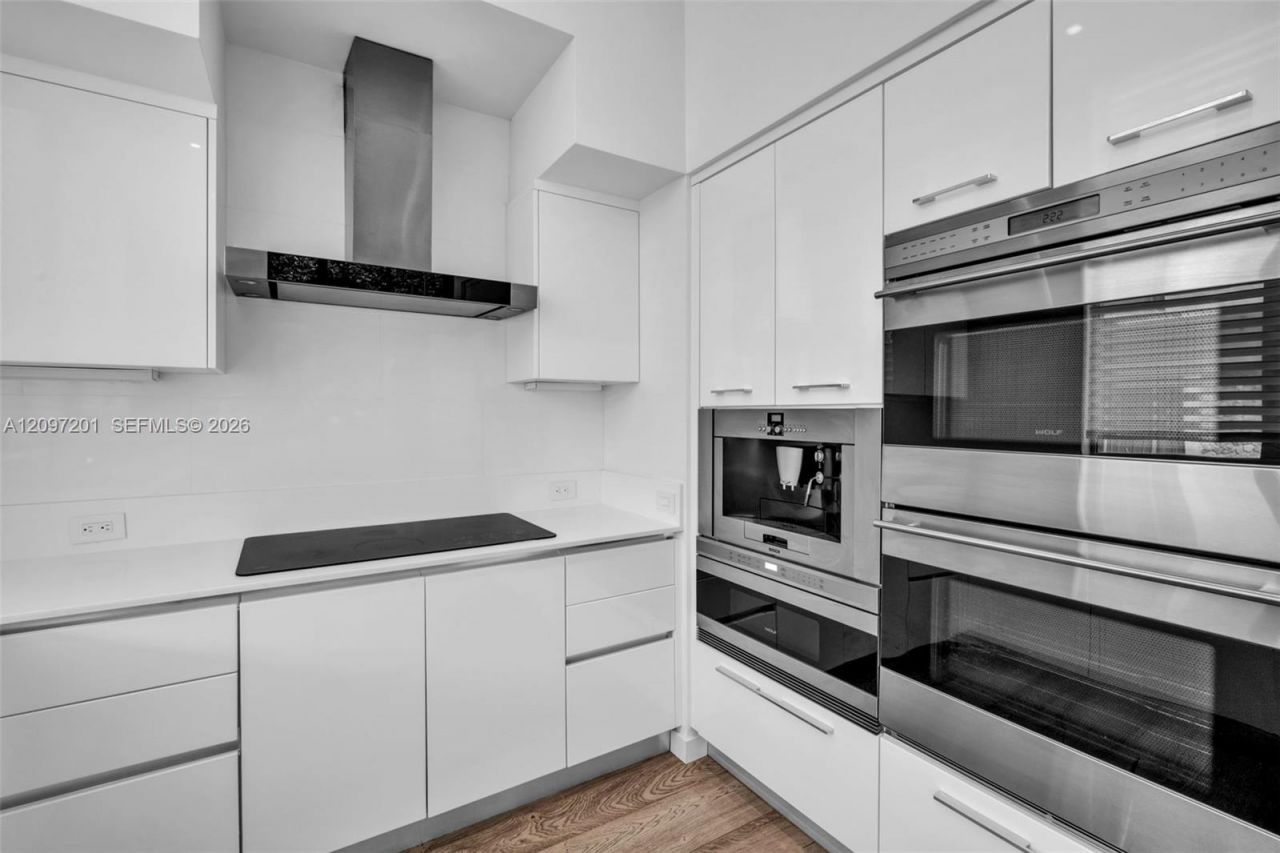 9501 Collins Ave , Unit 1, Surfside, FL 33154 Photo