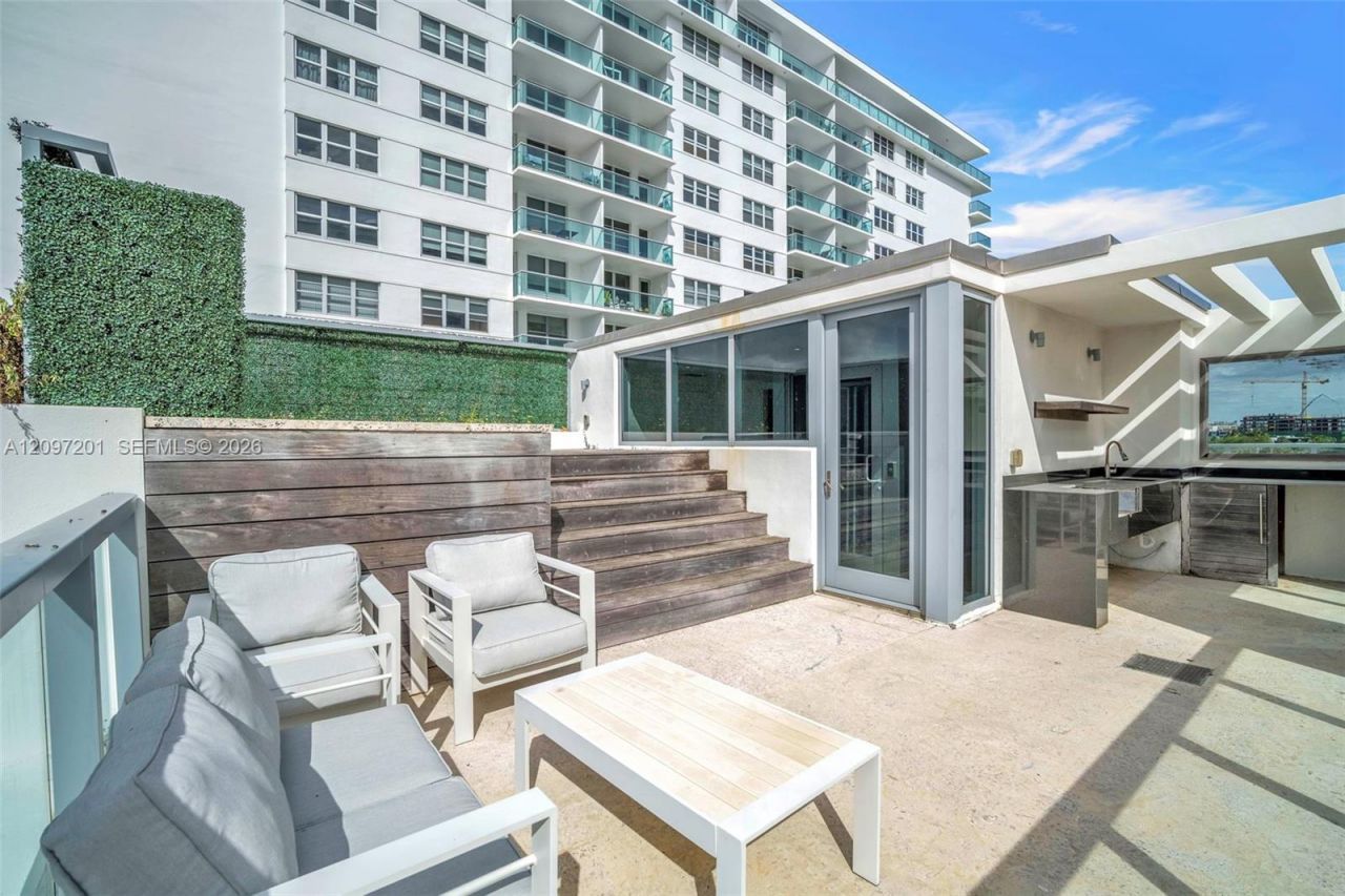9501 Collins Ave , Unit 1, Surfside, FL 33154 Photo