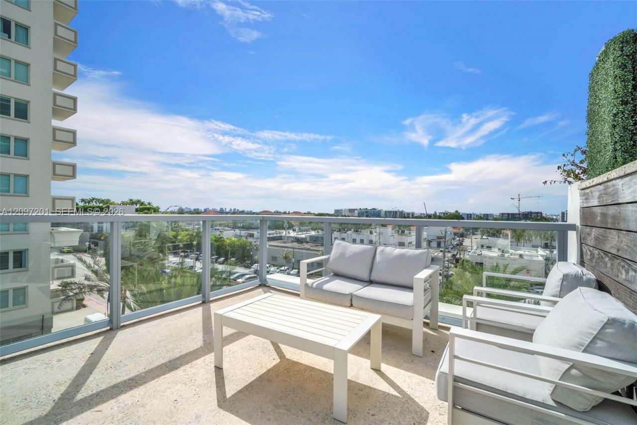 9501 Collins Ave , Unit 1, Surfside, FL 33154 Photo