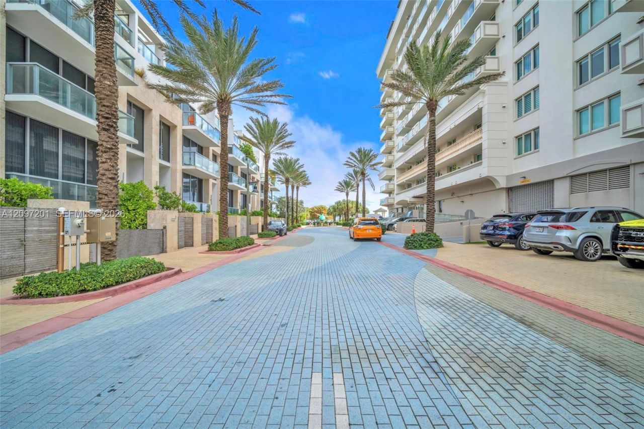 9501 Collins Ave , Unit 1, Surfside, FL 33154 Photo