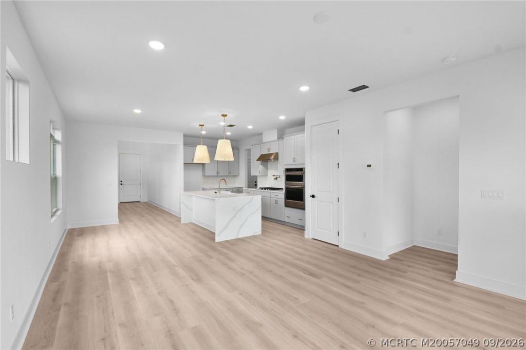 411 SE Via Sangro, Port Saint Lucie, FL 34952 Photo