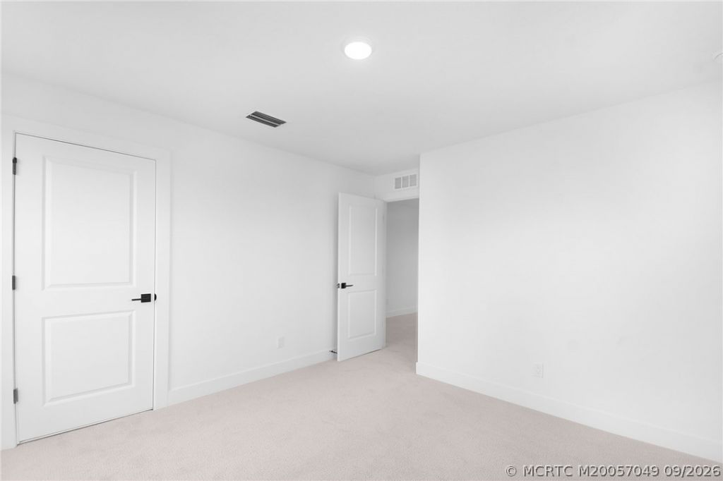411 SE Via Sangro, Port Saint Lucie, FL 34952 Photo