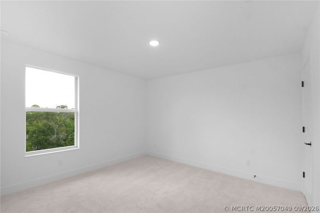 411 SE Via Sangro, Port Saint Lucie, FL 34952 Photo
