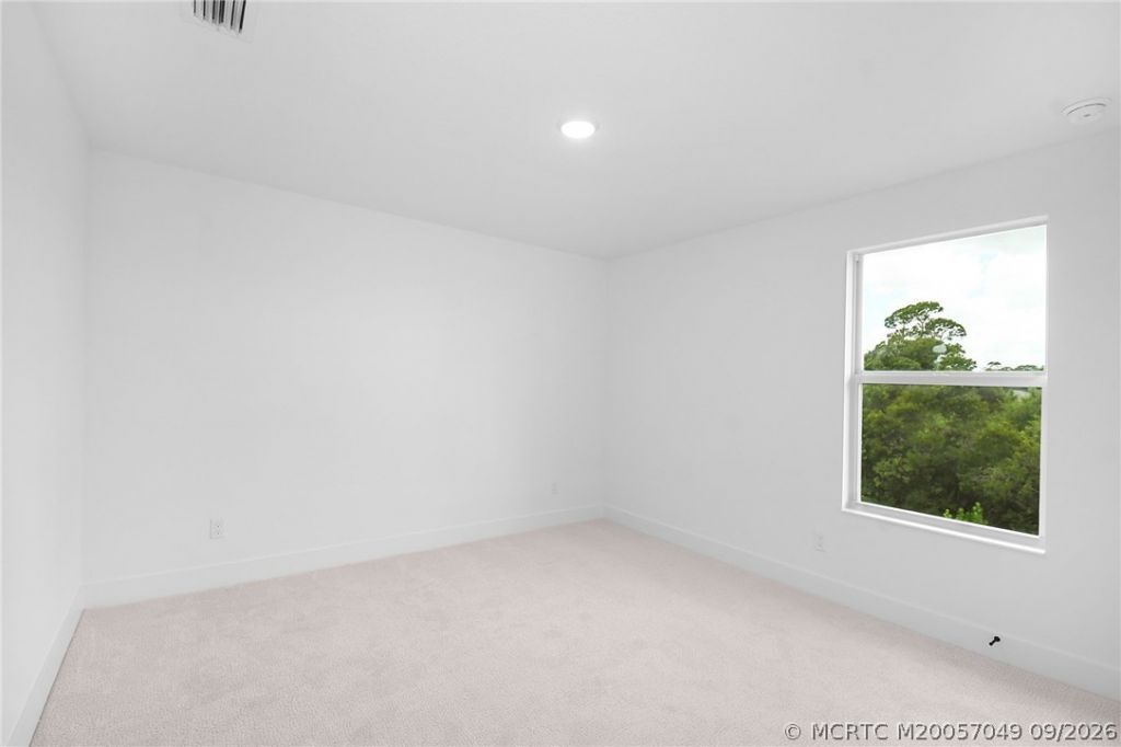 411 SE Via Sangro, Port Saint Lucie, FL 34952 Photo