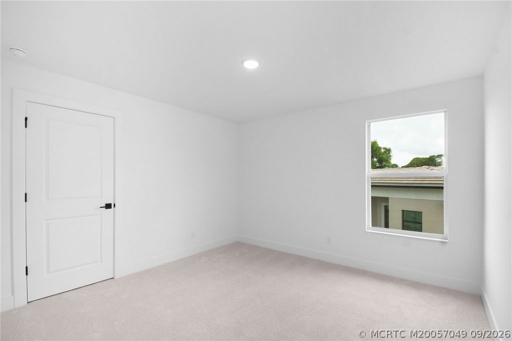 411 SE Via Sangro, Port Saint Lucie, FL 34952 Photo