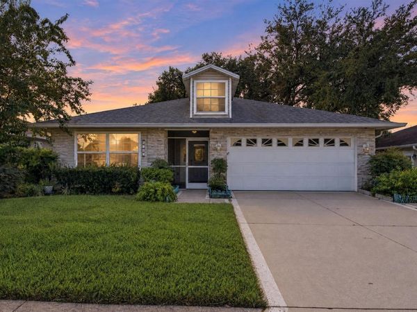 2740 BAY LAGOON WAY , TAVARES, FL 32778