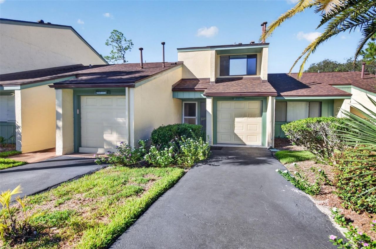 219 Club House Boulevard, Unit 219, New Smyrna Beach, FL 32168 Photo