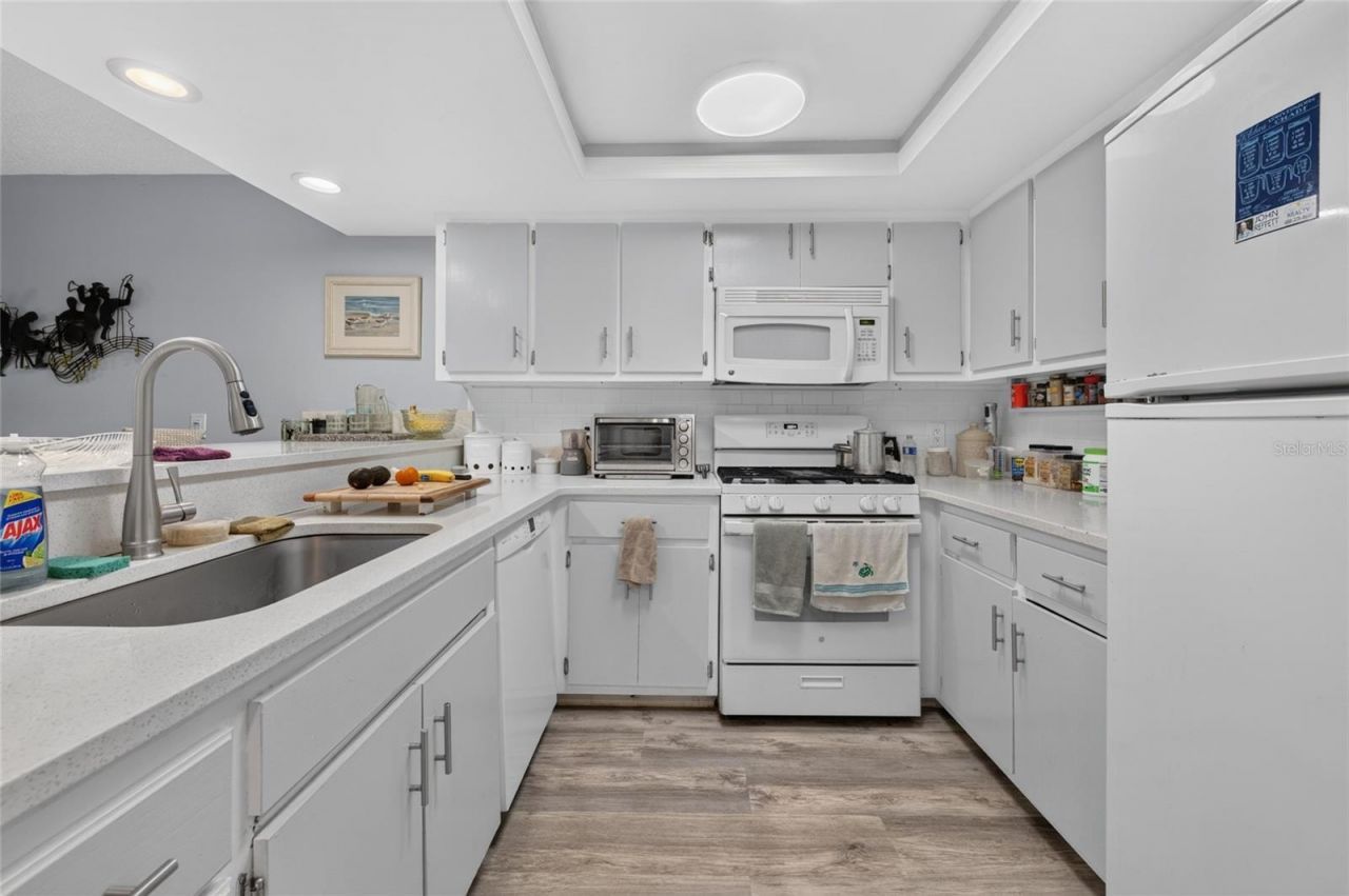219 Club House Boulevard, Unit 219, New Smyrna Beach, FL 32168 Photo