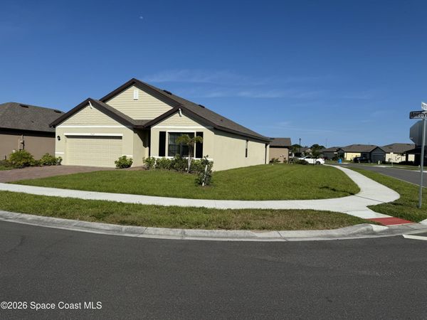 7307 Amethyst Avenue , Grant-Valkaria, FL 32949
