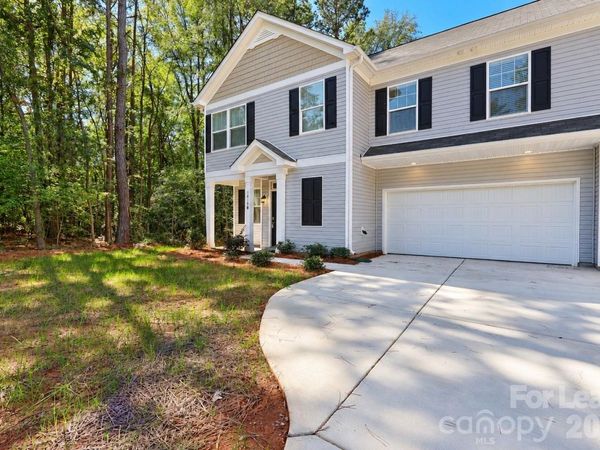 1010 Moorebrook Drive , Unit B, Charlotte, NC 28214