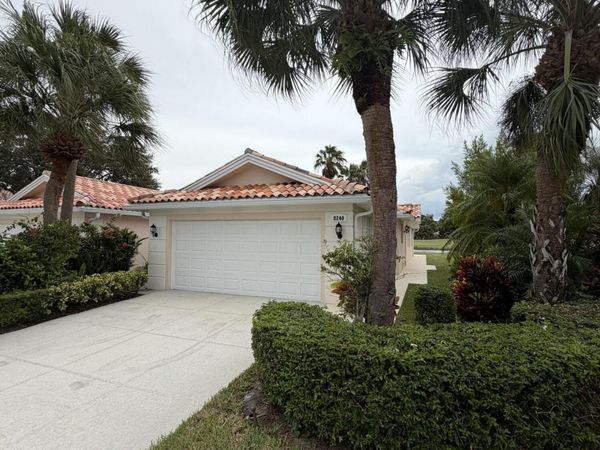 8240 SE DOUBLE TREE Drive, Hobe Sound, FL 33455