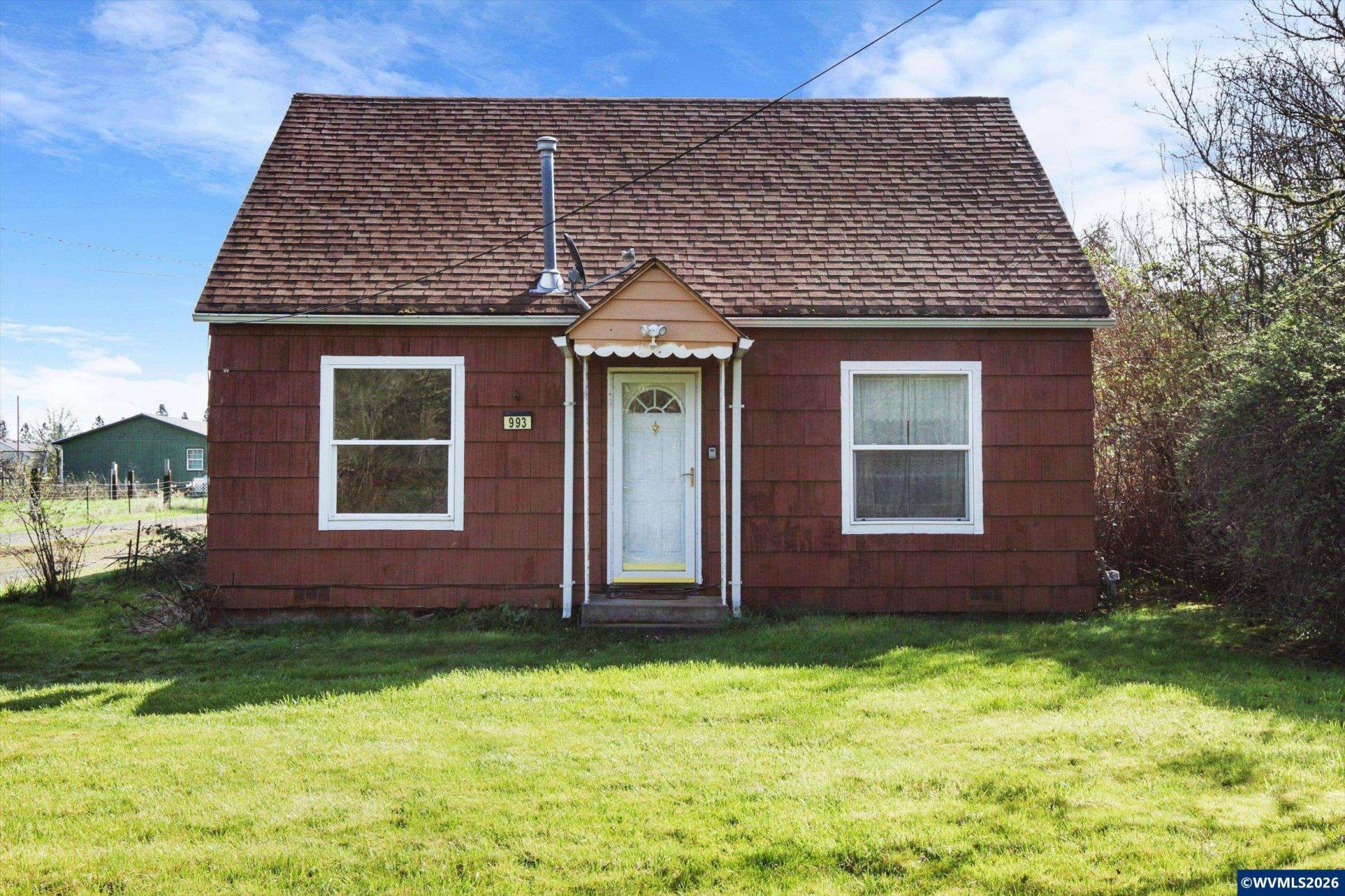 993 42nd Av, Sweet Home, OR 97386 Main Photo
